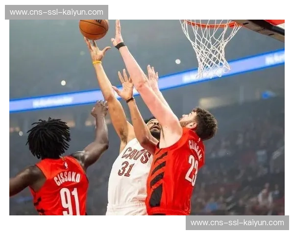 骑士130-111大胜开拓者，米切尔复出后状态回暖